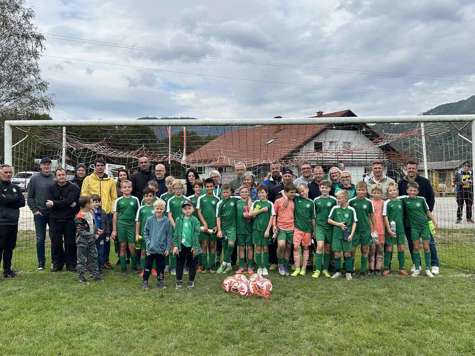 You are currently viewing Gostovanje pri NK Feniks v Kresnicah